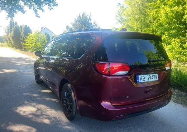 Chrysler Pacifica cena 116000 przebieg: 23000, rok produkcji 2019 z Nowy Targ małe 191